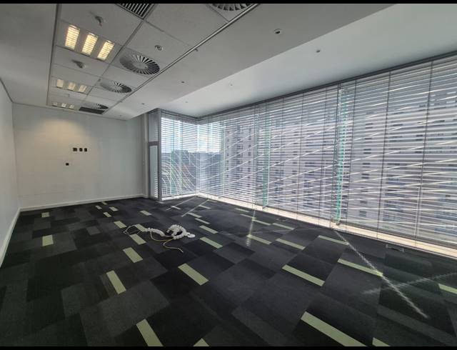 1,742M² OFFICE TO LET IN SANDTON CENTRAL